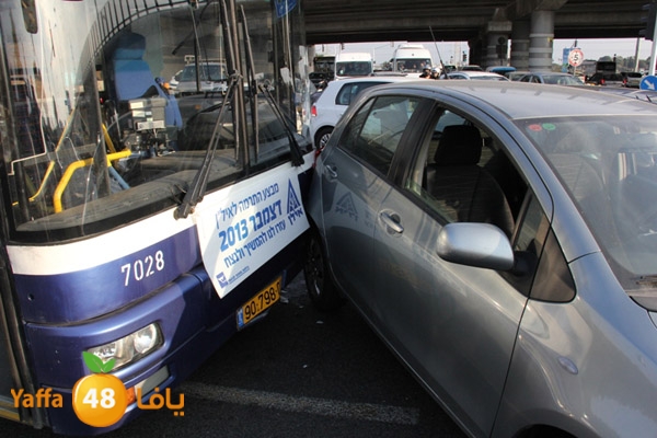 bus accednet 2 cars 0110 (7).JPG